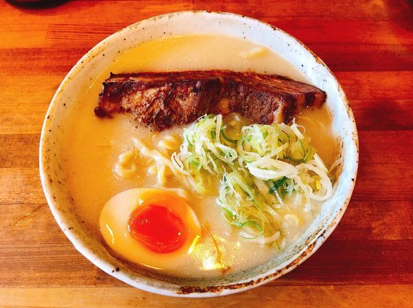 「鶏白湯」@二郎系ラーメン 麺屋 春爛漫の写真