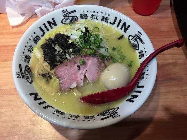 「味玉 鶏白湯 塩拉麺 880円」@鶏拉麺JINの写真