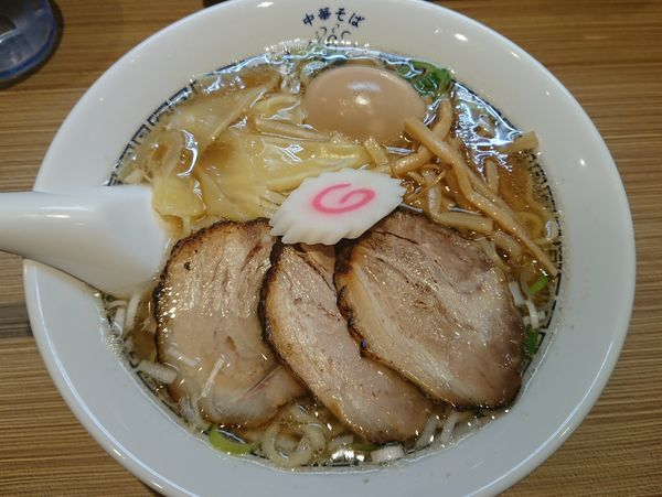 「特製中華そば（白・手もみ麺）」@中華そば 六感堂の写真