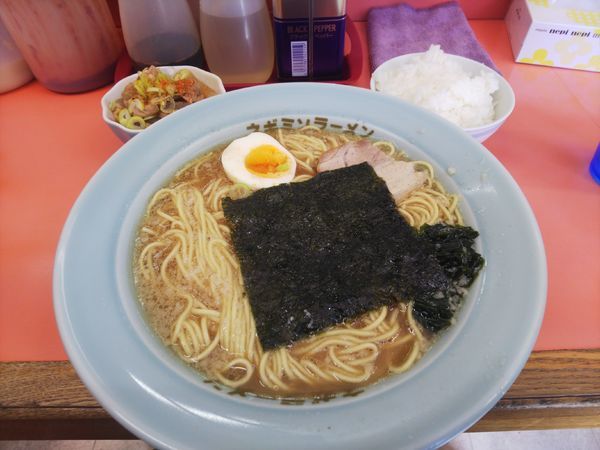 「Bセット(ラーメン、もつ煮込み、半ライス)850円」@ラーメンショップ 樋ノ上店の写真