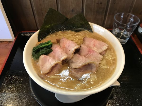 「IEK【ガチ造り濃厚魚介鶏豚骨醤油】」@麺創 なな家の写真