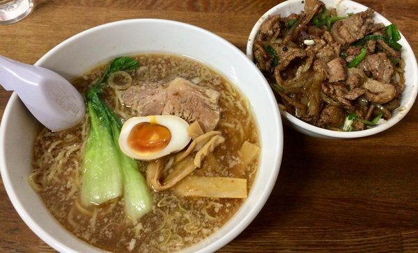 「天狗ラーメン 焼き肉丼セット」@天狗 北越らーめんの写真