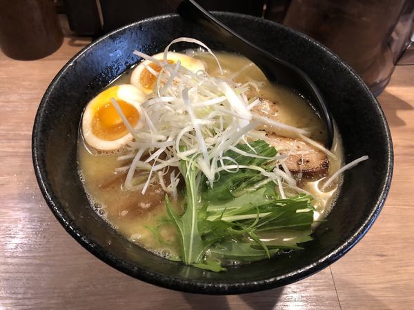 「戸みら伊 特製らぁめん大盛」@RAMEN TOMIRAIの写真