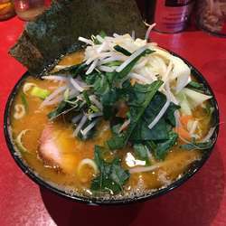 チャーシューメン＋野菜畑