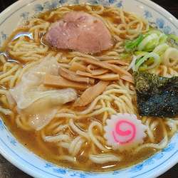 ラーメン 730円