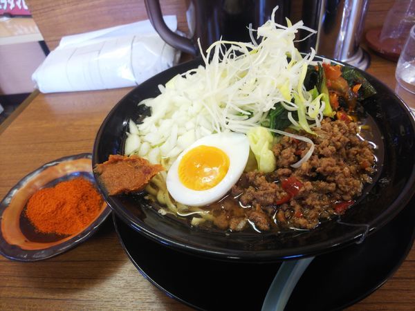 「ニラタマヒーヒー麺890円」@ライスとらーめん立川家 いせさき店の写真