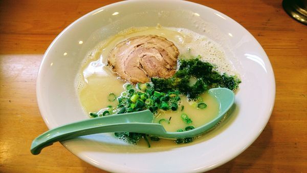 「鶏白湯 塩(麺ハリガネ･味濃いめ)」@麺場 鶏源 TORIGEN 黄金町店の写真