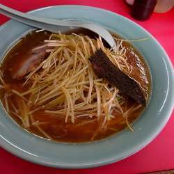 中ネギラーメン+ネギ