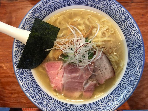 「手揉み中華そば 塩」@麺処 ほん田の写真