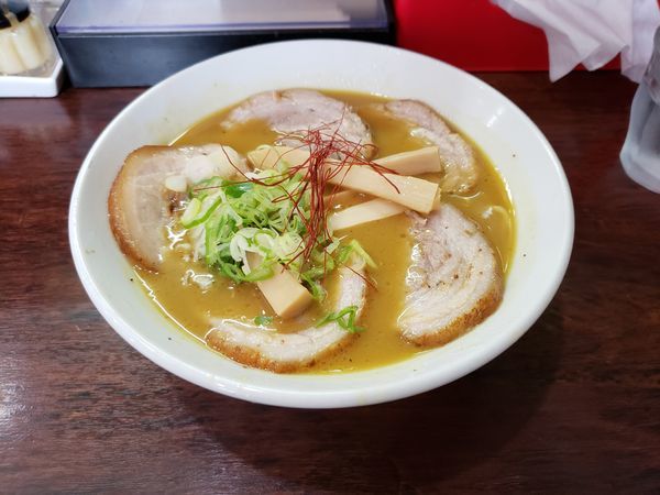 「カレーチャーシュー麺」@藤味亭の写真