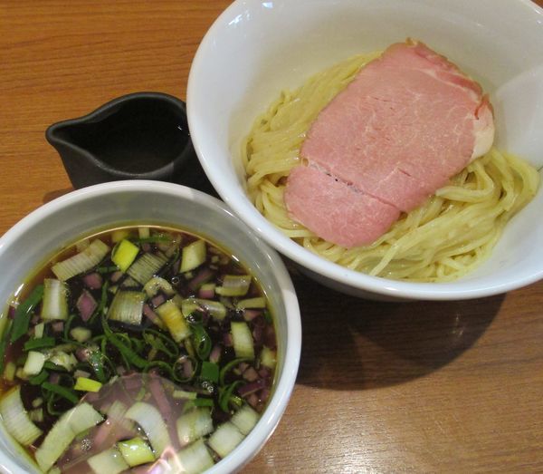 「つけ麺（昆布水添え）500円※オープン記念価格通常800円」@鶏そば 煮干そば 花山の写真