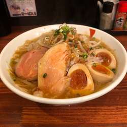 鶏二郎 大盛 味玉