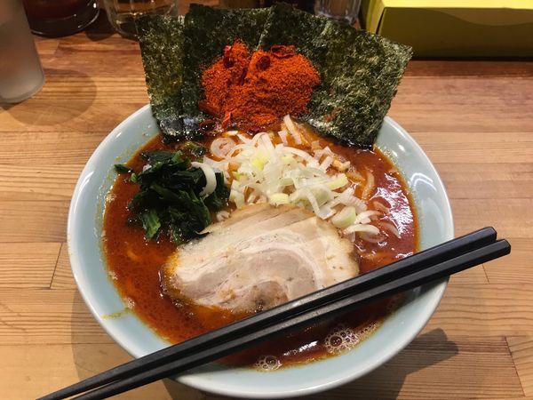 「地獄ラーメン 大辛【880円】」@鶴一家の写真