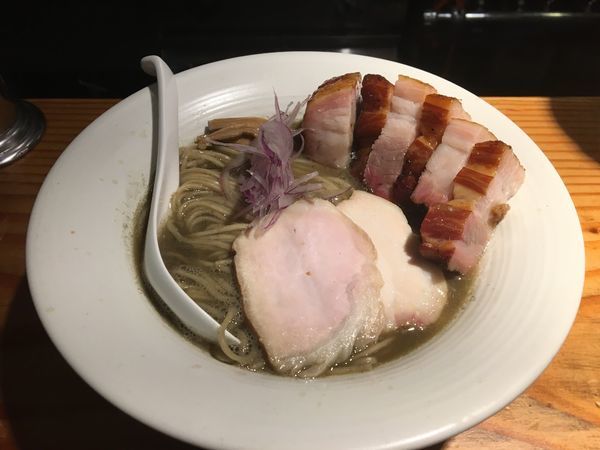 「中濃煮干そば」@麺処 篠はらの写真