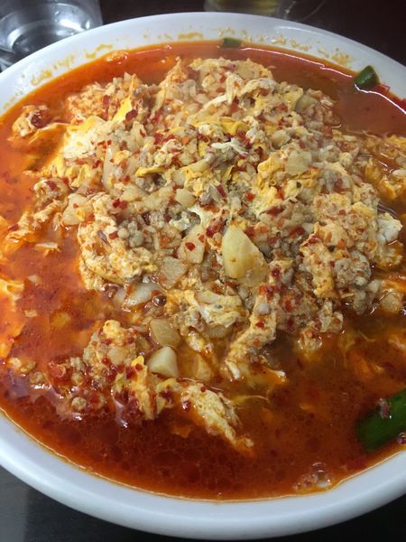 「タンタン麺 大辛 卵増し ニラ+ライス」@元祖カレータンタン麺 征虎 総本店の写真