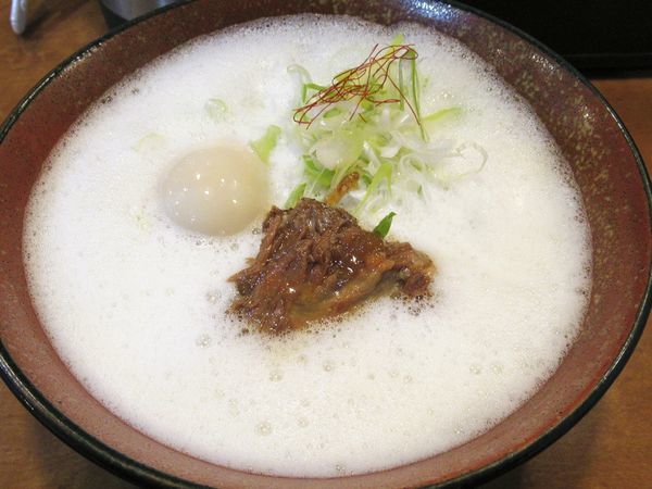 「【数量限定】濃厚鶏らーめん（850円）」@麺屋よつ葉の写真