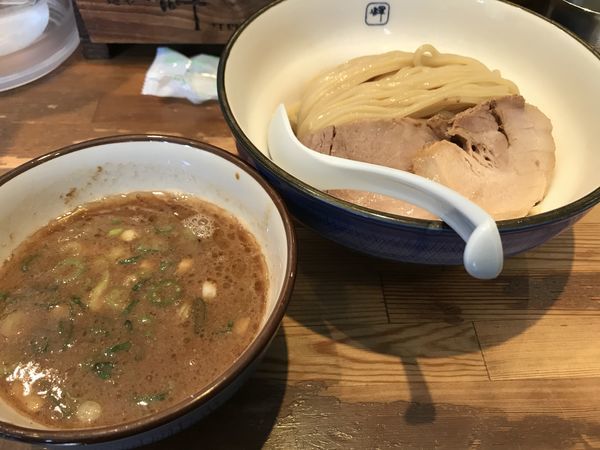 「つけ麺（大）」@麺や 輝 中津店の写真