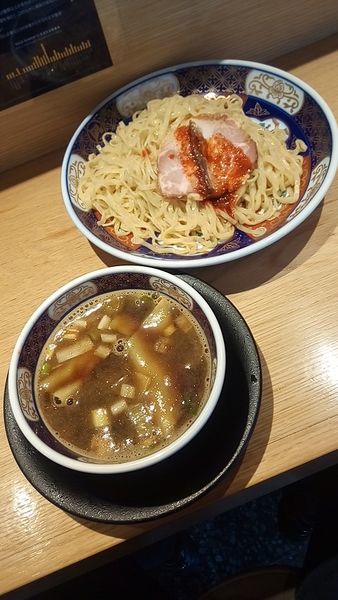 「すごい煮干つけ麺（中盛）８７０円」@すごい煮干ラーメン凪 池袋西口店の写真