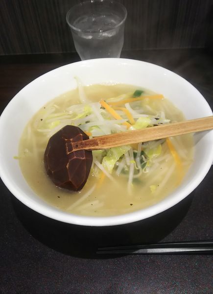 「野菜ラーメン(塩)」@手打ちらーめん 満月の写真