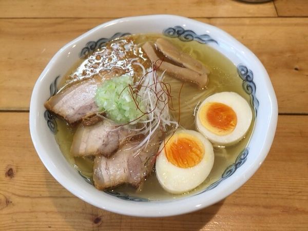 「鶏塩そば（限定）」@支那そば 大和 稲荷町本店の写真