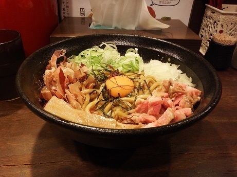 「カレー油そば（油そば中３００ｇ＋カレー味）」@麺屋きころく 成増店の写真