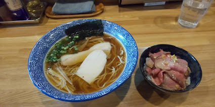 「中華そば+ローストビーフ丼」@中華そば 瓢の写真