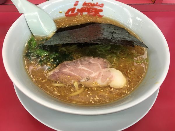 「味噌ラーメン(650¥)」@ラーメン山岡家 小山田間店の写真