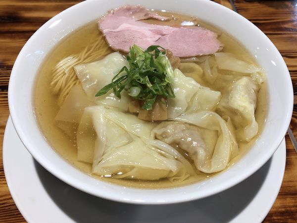 「塩煮干ワンタン中華そば」@柴崎亭の写真