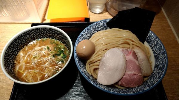 「特製濃厚魚介つけ麺(大盛り)」@麺屋 一燈の写真
