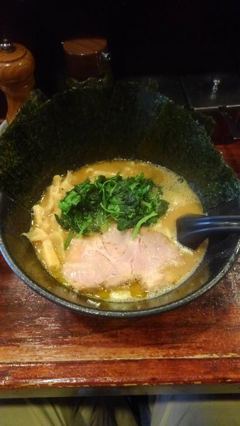 「豚骨醤油ラーメン(海苔増し)」@麺屋 大和田の写真