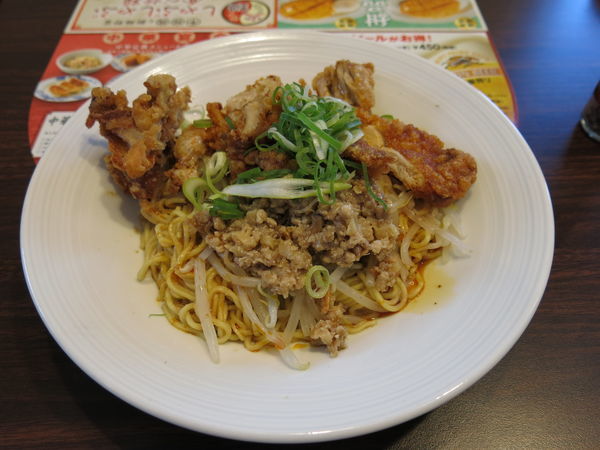 「さっくり鶏パイコーの汁なし花椒担担麺：809円」@バーミヤン 飛田給駅北口店の写真