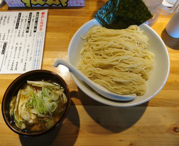 「つけそば 中 醤油」@中華そば専門 めんやいただきの写真