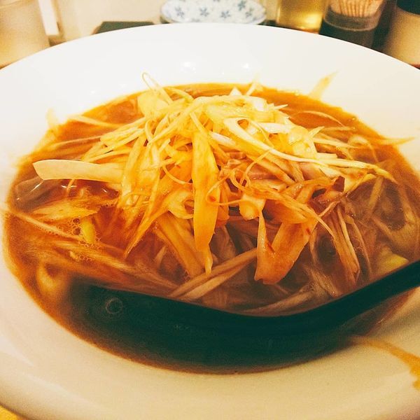 「辛ネギ叉焼麺+餃子５コ」@藤井屋 船堀店の写真