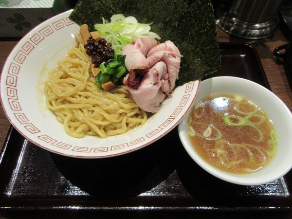 「油そば(750円)+ミニカレー350円」@ラーメンとカレーの店。の写真