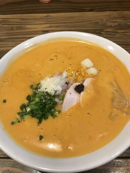 「オマール海老湯」@麺屋はやぶさの写真