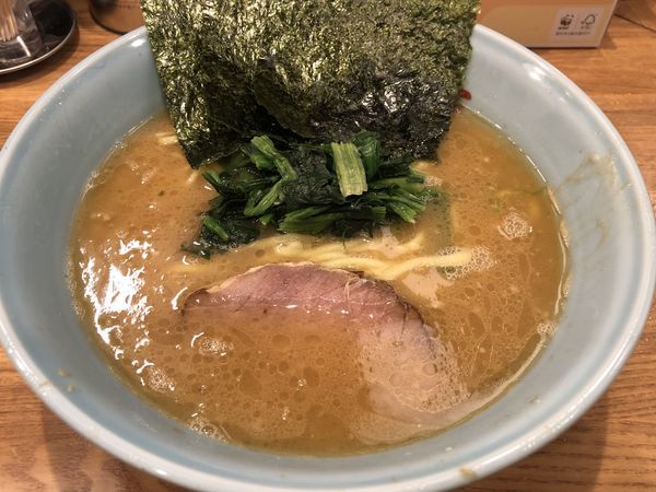 「ラーメン（中盛り）」@らーめん せい家 天満店の写真