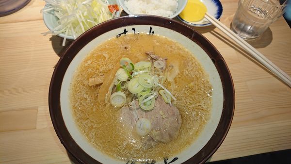 「味噌らーめん(900円)+白髪ネギ(120円)」@すみれ 横浜店の写真