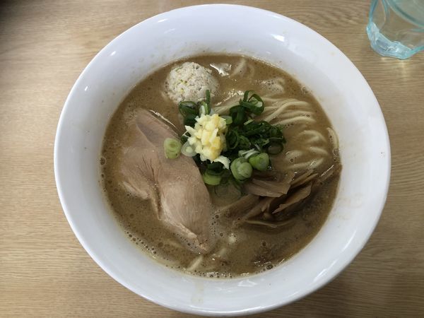 「濃厚鶏そば」@NOODLE BASE TRICK☆STARの写真