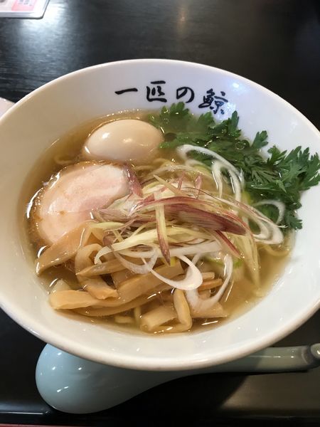 「R30ラーメン」@一匹の鯨の写真