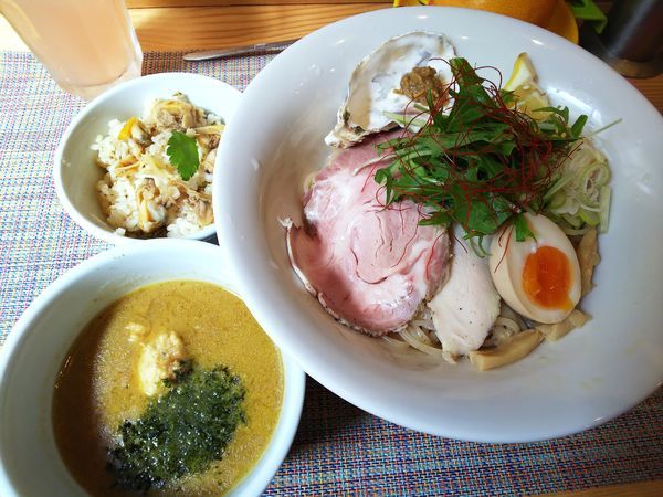 「牡蠣つけそば＋貝めし（小）　900＋180円」@麺屋 貝原の写真