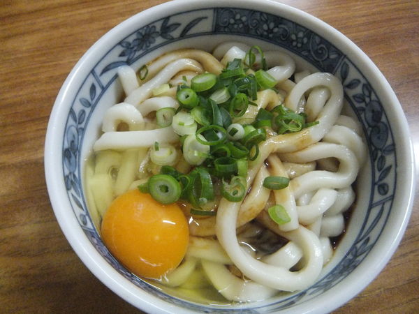 「伊勢うどん月見530円」@起矢食堂の写真