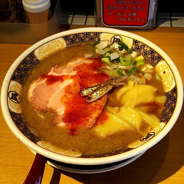 「すごい煮干しラーメン」@すごい煮干ラーメン凪 新宿ゴールデン街店 別館の写真