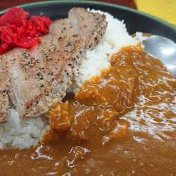 ステーキカレー（サービス６９０円）