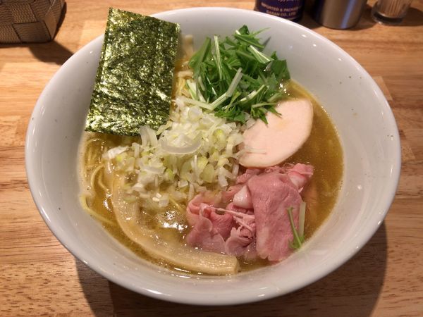 「鶏白湯らーめん」@麺屋 れんしんの写真