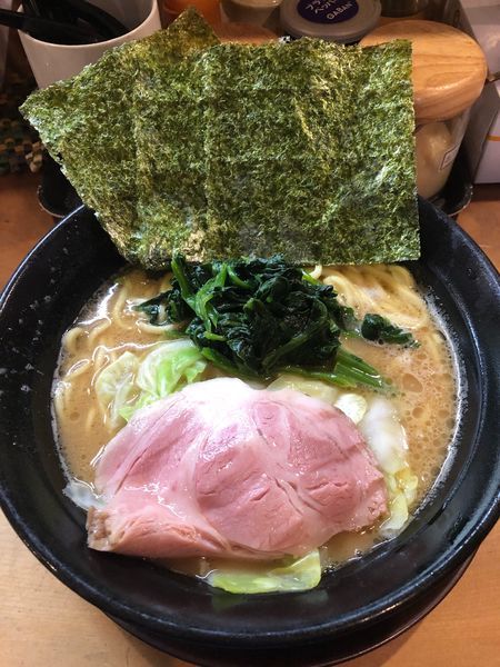 「ラーメン並、硬め濃いめ」@横浜家系ラーメン 喬の写真