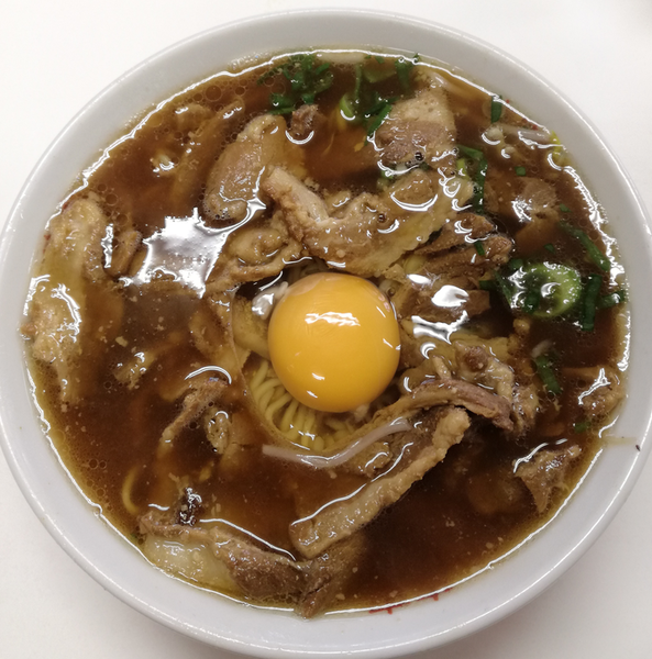 「中華そば肉入(中)：650円＋玉子：50円」@いのたに 鳴門店の写真