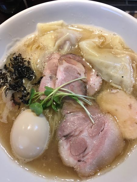 「特製鯛白湯そば 醤油」@noodles kitchen GUNNERS 新丸子店の写真