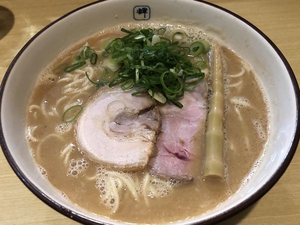 「ラーメン（大）」@麺や輝 長堀橋店の写真