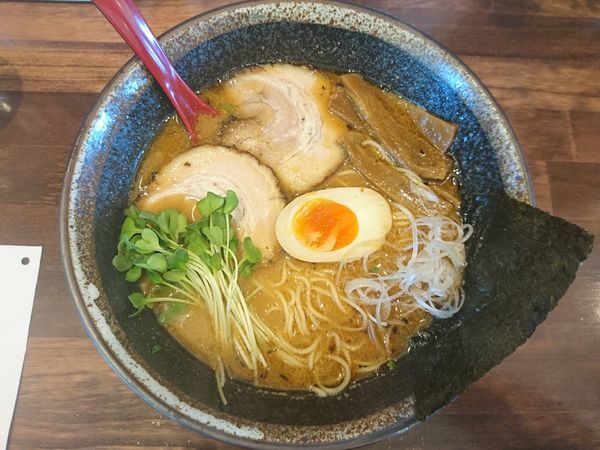 「みそめん＋替え玉（硬め）」@らーめんばる ととやの写真