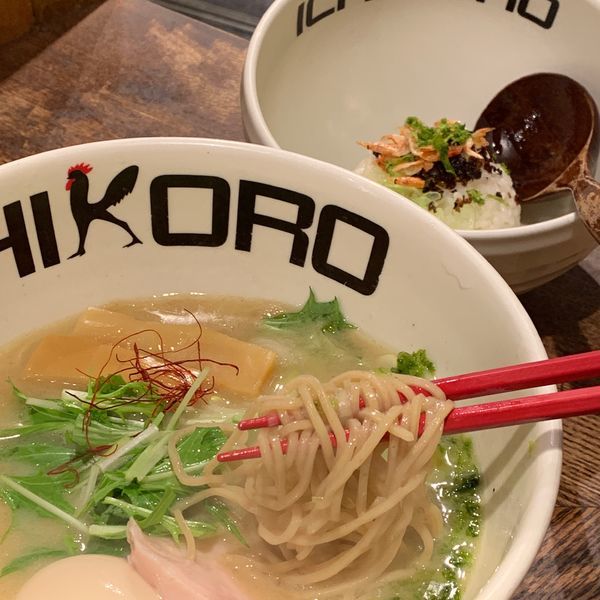 「純鶏アオサラーメン」@鶏そば十番 156 ICHIKORO 麻布十番店の写真
